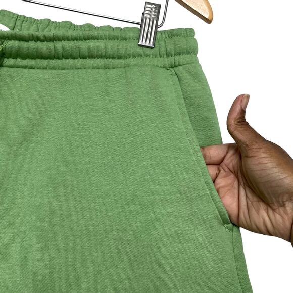 WeWoreWhat Pull On Shorts Sz L Green Drawstring Waist Fleece Lined Sweat… - Picture 4 of 9